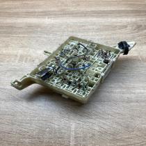 90987 02012 90987 04004  Fuse module Toyota RAV 4 (XA10)