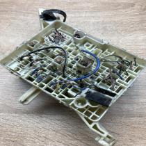 90987 02012 90987 04004  Fuse module Toyota RAV 4 (XA10)