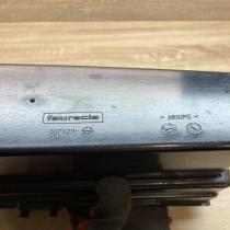 0118932   Glove box central console BMW X5 E70