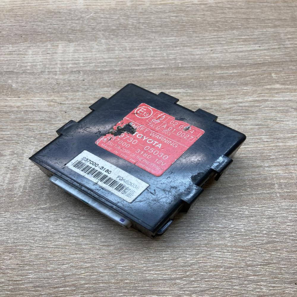 89730 05030 237000 3180  Alarm control unit/module Toyota Avensis T250