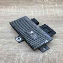 7700111525   Glow plug pre-heat relay Renault Scenic I