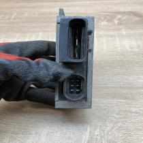 7700111525   Glow plug pre-heat relay Renault Scenic I