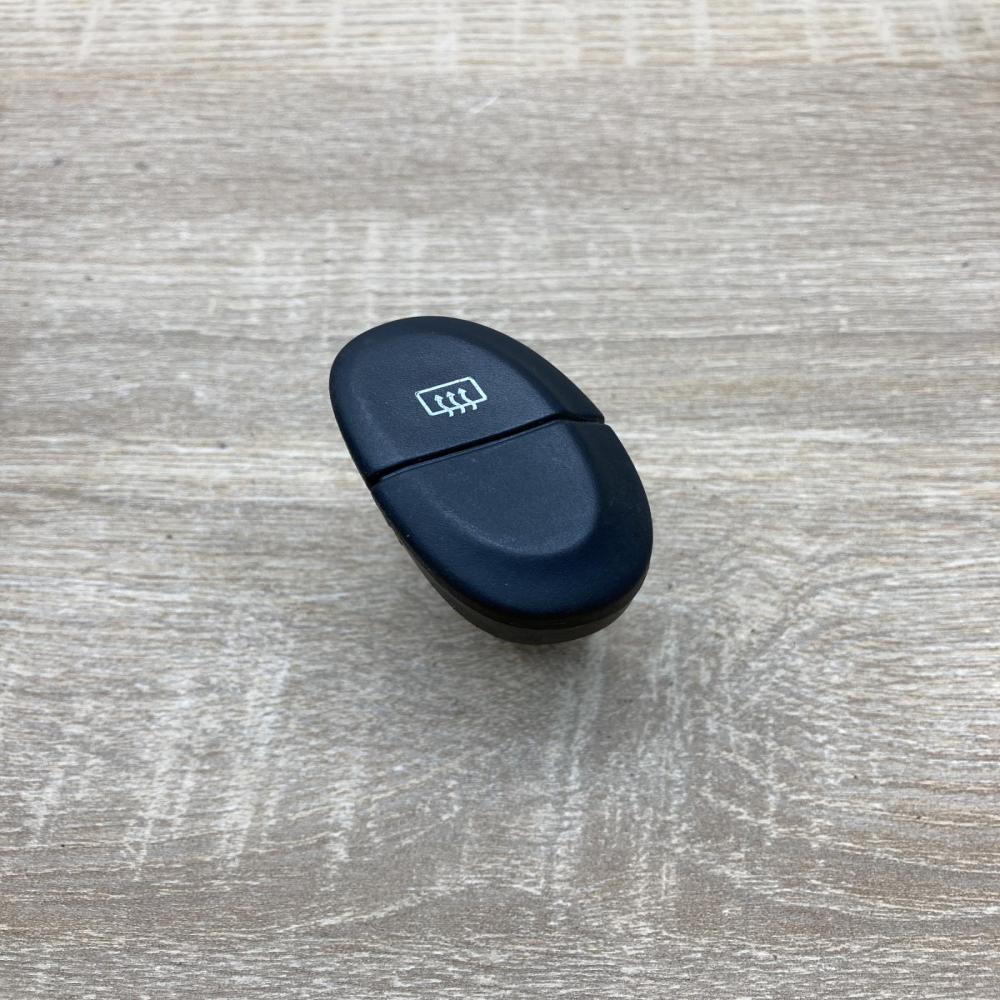 429990B   Windscreen/window heater switch Renault Megane I