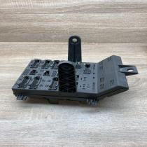 7703297505   Fuse module Renault Laguna I