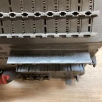 7703297505   Fuse module Renault Laguna I