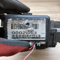 8645411 8645410  Fuse module Volvo XC70