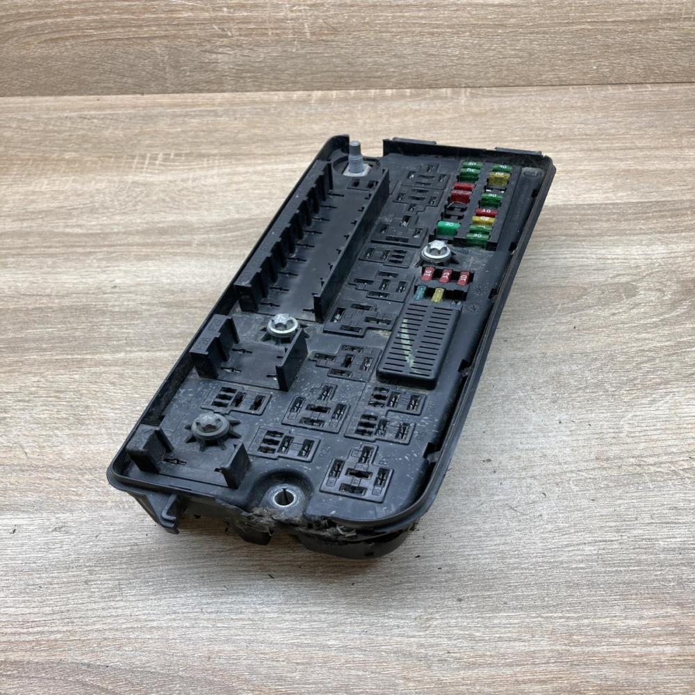 519109003 460023260  Fuse module Saab 9-3 Ver2