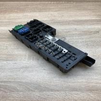 30728008 518828108  Fuse module Volvo V70