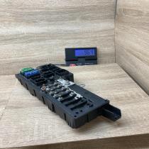 30728008 518828108  Fuse module Volvo V70
