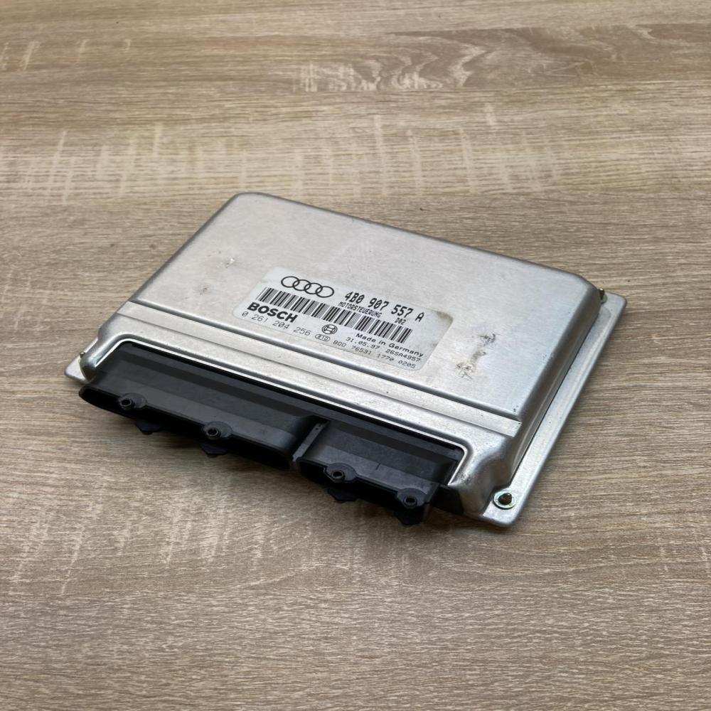 4B0907557A 0261204256  Engine control unit/module ECU Audi A6 S6 C5 4B