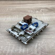 24350 4U100   Fuse module Nissan Primera