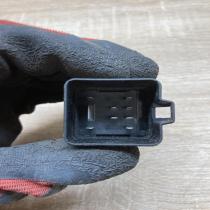 038907281D 0281003038  Glow plug pre-heat relay Volkswagen Touran I