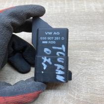 038907281D 0281003038  Glow plug pre-heat relay Volkswagen Touran I