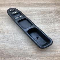 96351622XT 53269706  Electric window control switch Peugeot 307