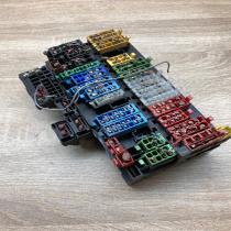 357937039   Fuse module Volkswagen PASSAT B4