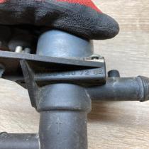 0008307284 4950000001  Coolant heater Mercedes-Benz SL R129