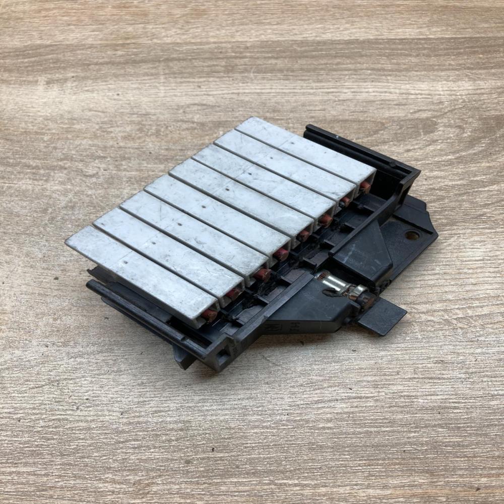 1452627 1 968565 1  Fuse module Opel Meriva A