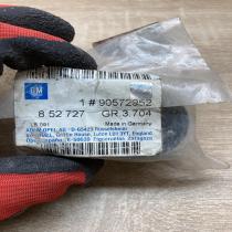 90572952 852727  Muffler mount bracket/holder Opel Astra F