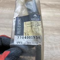 7704001956   Brake line pipe/hose Renault Trafic I