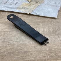 62212 BN700   Front bumper mounting bracket Nissan Almera N16