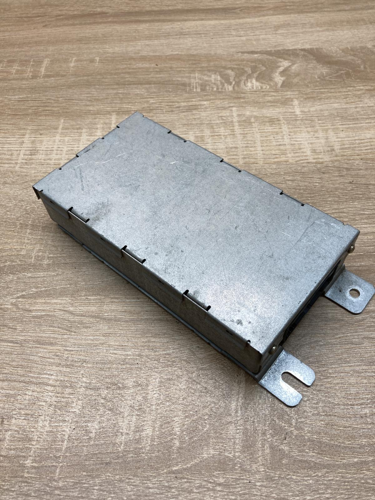 6969268 VP5KAF 14B409 NA  Bluetooth control unit module BMW 5 E39