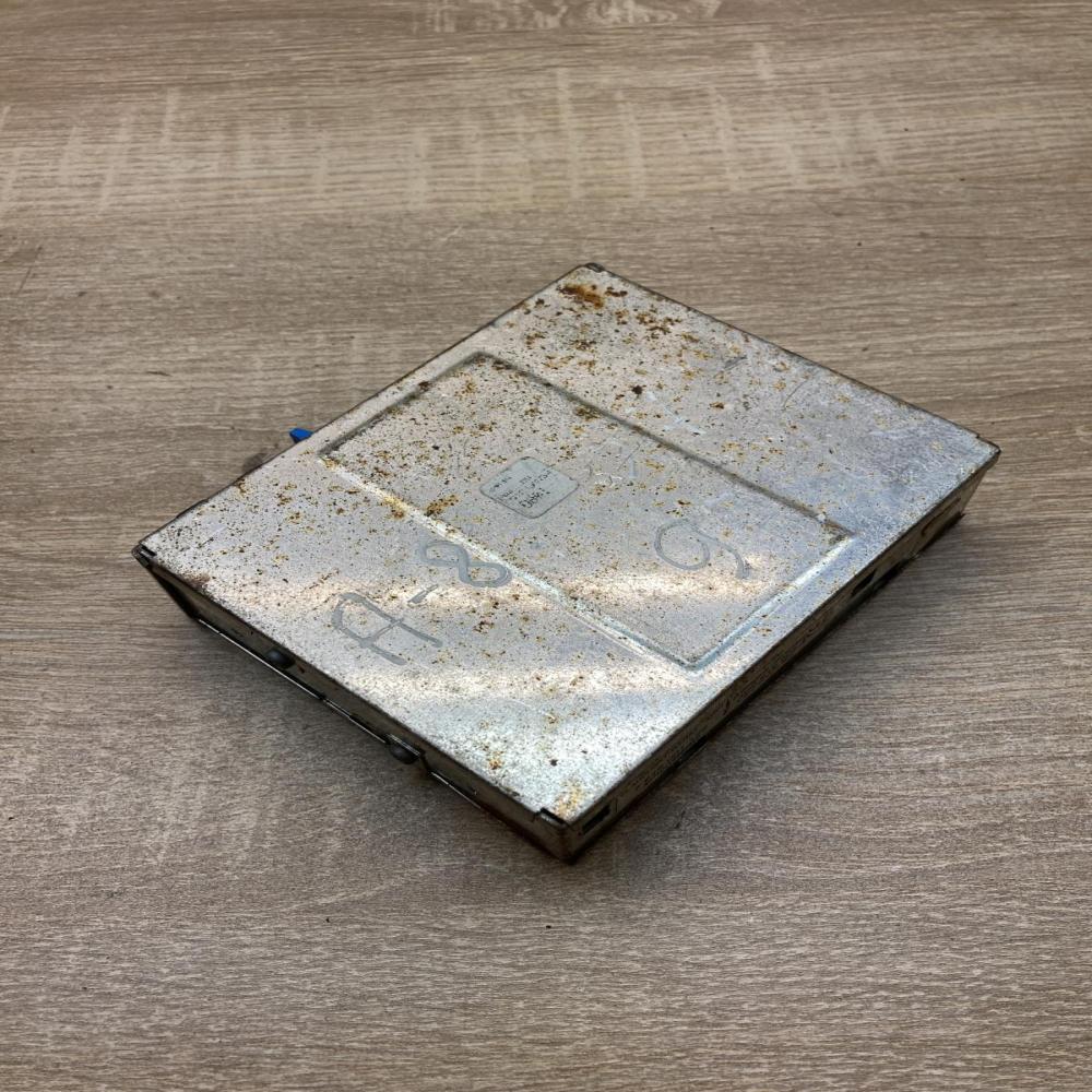 4D0919895A 7612001128  GPS navigation control unit/module Audi A8 S8 D2 4D