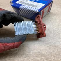 97035 H1500 97035H1500  Heater blower motor/fan resistor Hyundai Terracan