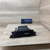 9123299   Dashboard side air vent grill/cover trim BMW 5 E39