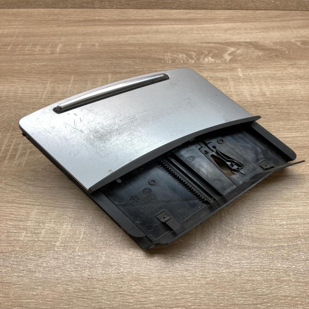 4F1857951C   Car ashtray Audi A6 S6 C6 4F