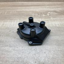 Hitachi spark distribution cap   Spark distributor cap Nissan Bluebird