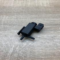 1742712 72234100  Turbo solenoid valve BMW 5 E39