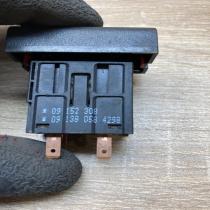 09152308 09138058  Hazard light switch Opel Astra G