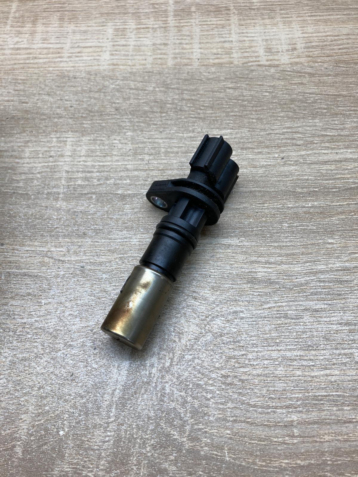 90919 05045   Crankshaft position sensor Toyota Yaris Verso