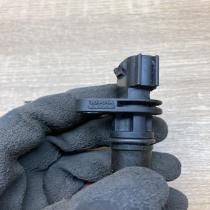 90919 05045   Crankshaft position sensor Toyota Yaris Verso
