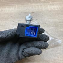 93810 4DR0BQQH 93810 4DR0B  Brake pedal sensor switch Hyundai i30