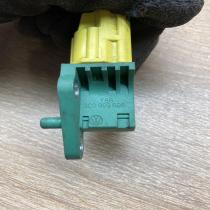 3C0909606   Airbag deployment crash/impact sensor Volkswagen PASSAT B6