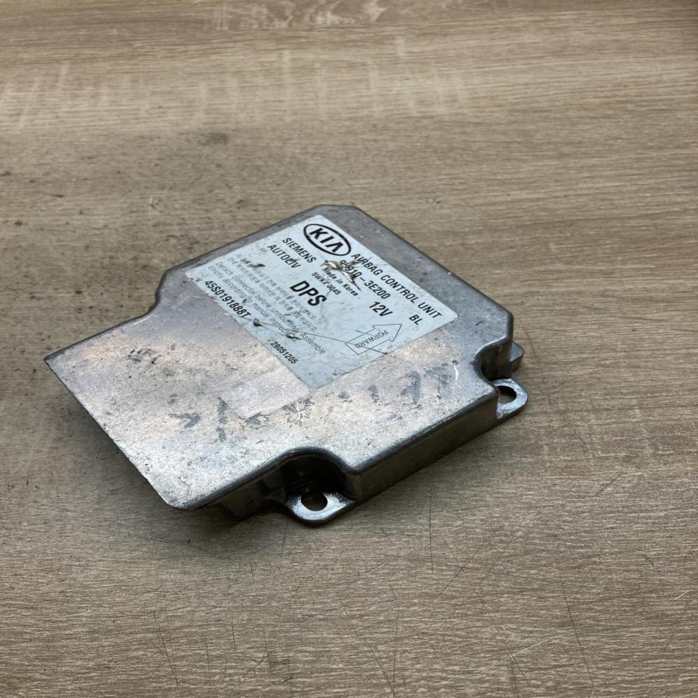 95910 3E200   Airbag control unit/module KIA Sorento