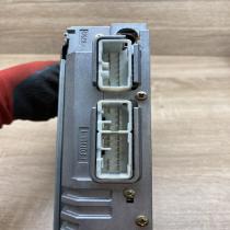 86120 52030   Radio/CD/DVD/GPS head unit Toyota Yaris Verso