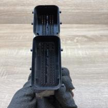 4E0907409B   Engine control unit/module ECU Audi A8 S8 D3 4E