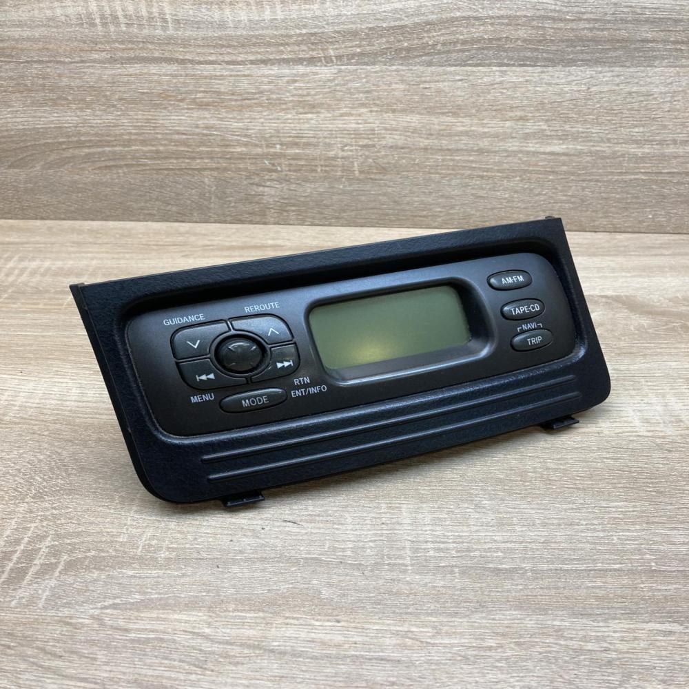 86110 52030 C0   Radio/CD/DVD/GPS head unit Toyota Yaris