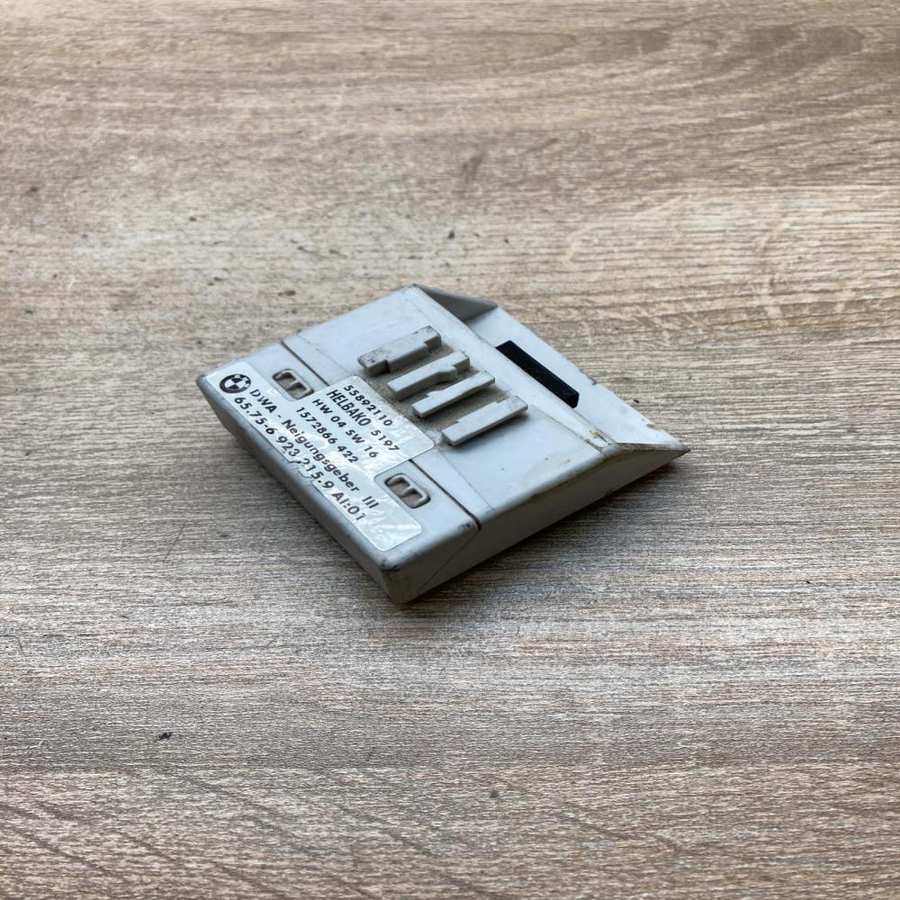 6923215 55892110  Alarm relay BMW 3 E46