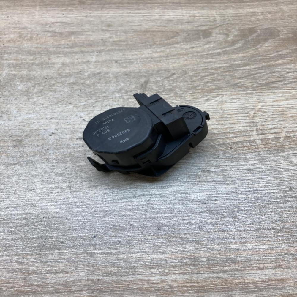 6902694   Air flap motor/actuator BMW 5 E39