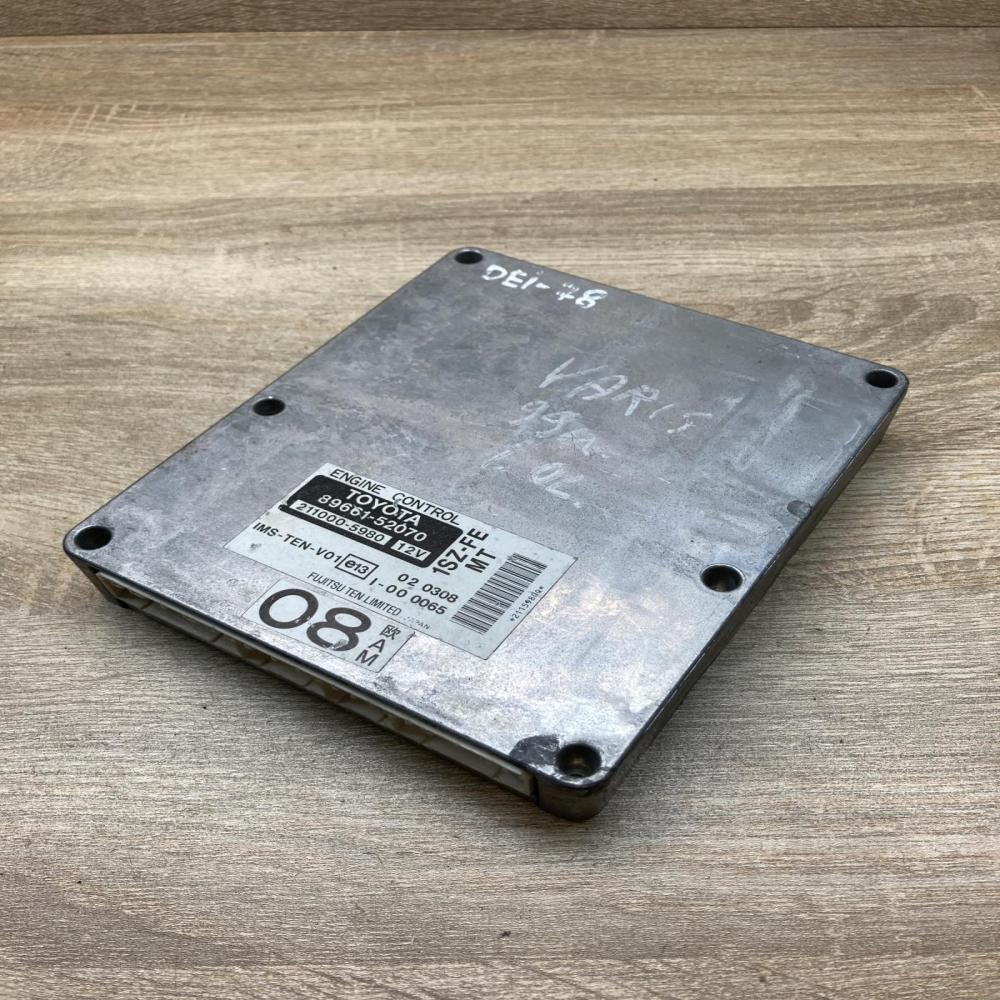 89661 52070 211000 5980  Engine control unit/module ECU Toyota Yaris