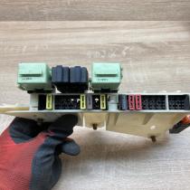 8371884   Fuse box set BMW 5 E39