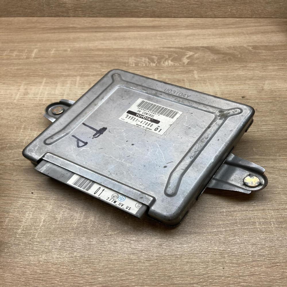 89981 47080   Engine control unit/module ECU Toyota Prius (XW20)