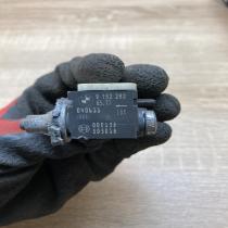 9152262 000138505018  Airbag deployment crash/impact sensor BMW X5 E70