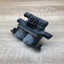 8374995   Coolant heater control valve BMW X5 E53