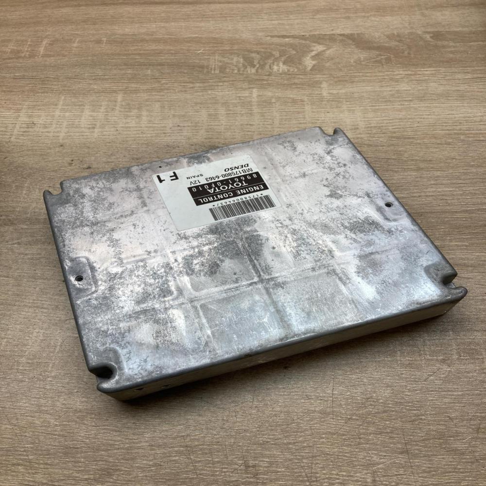 89661 0F010 MB175800 6463 896610F010 Engine control unit/module ECU Toyota Corol