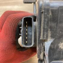 APM30 009   Accelerator throttle pedal Mitsubishi L200