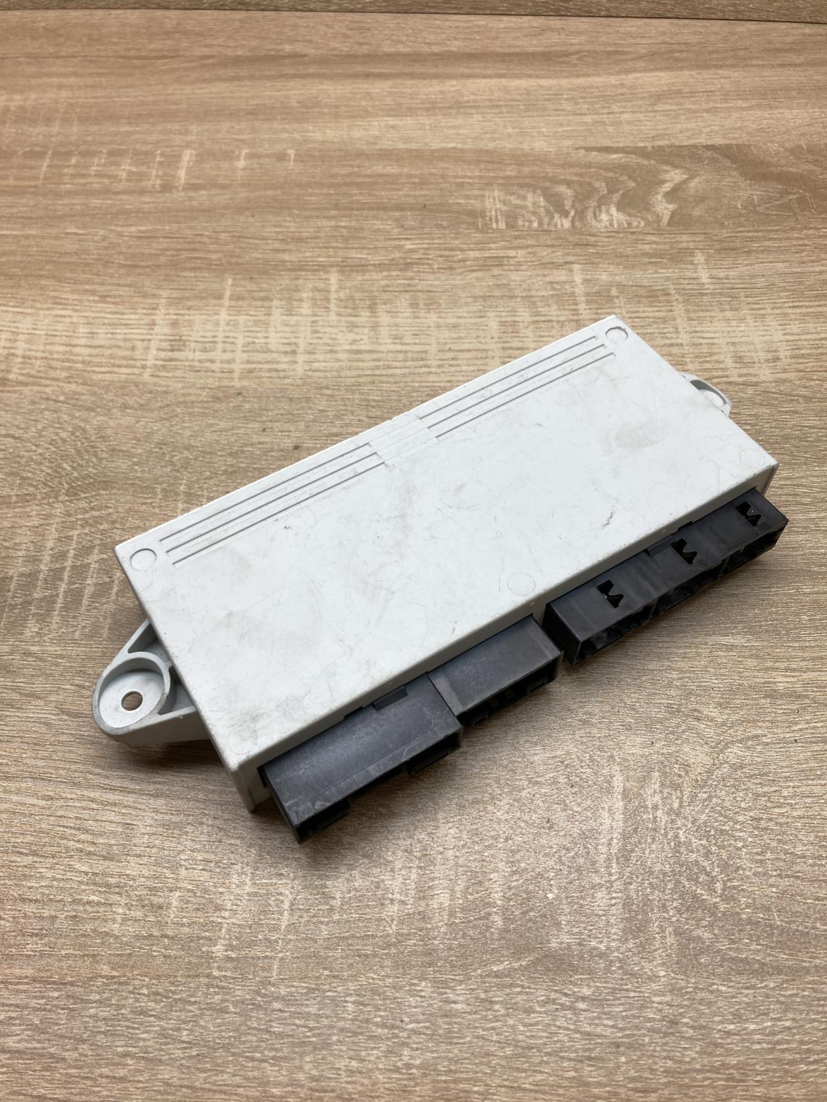 6958449   Door control unit/module BMW 7 E65 E66